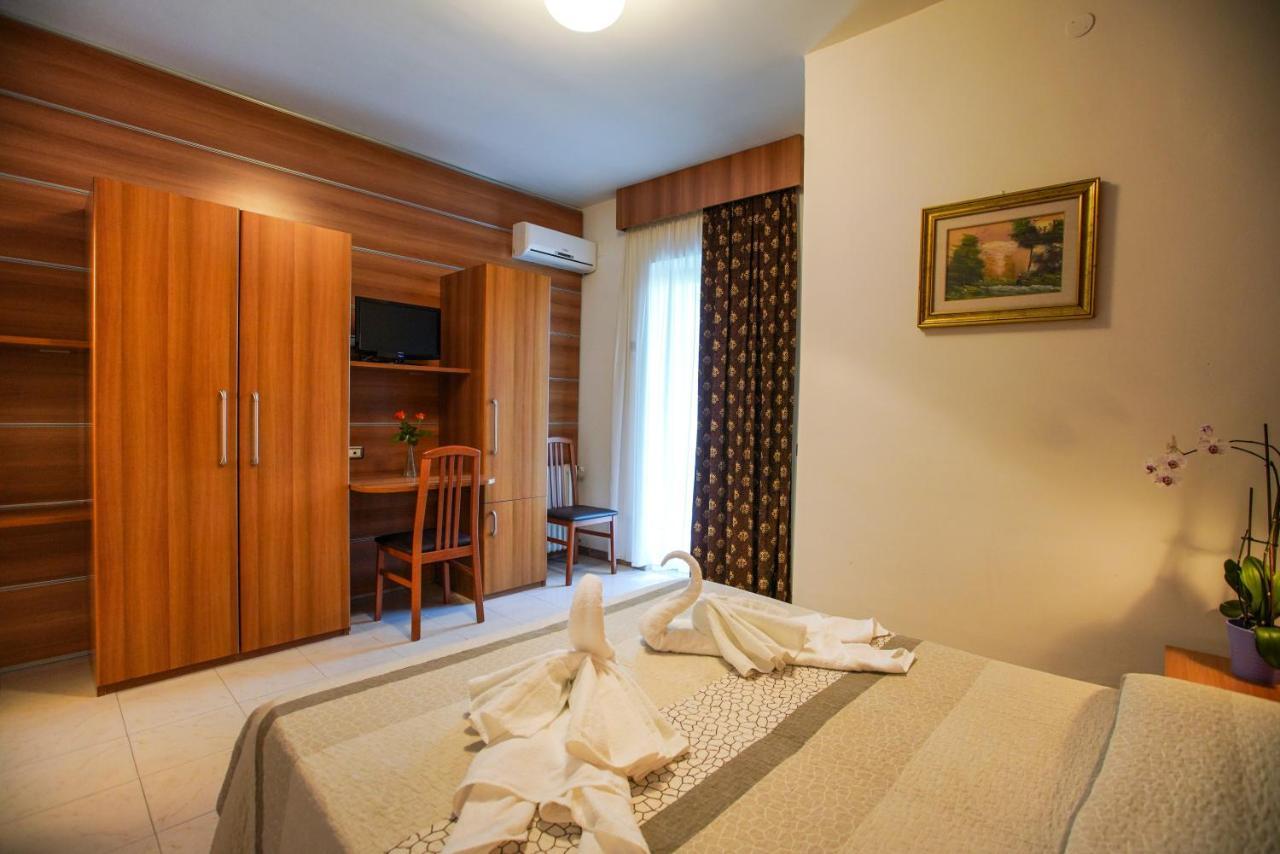 Hotel Murgia Сантерамо ин Коле Екстериор снимка